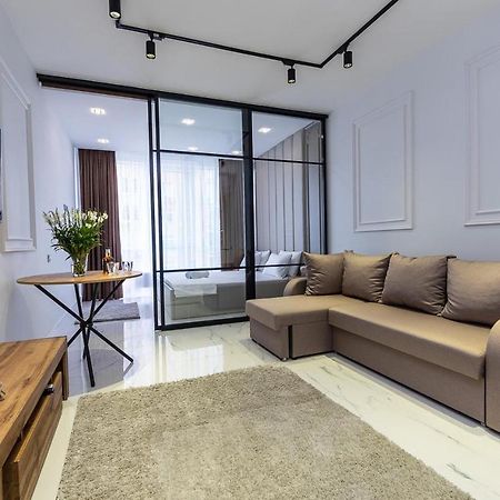 Fashionable Apartments. Smartplaza Metro Minskaya. Obolon Kiev Extérieur photo