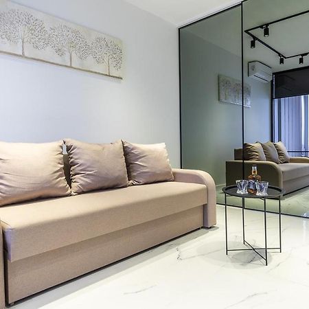 Fashionable Apartments. Smartplaza Metro Minskaya. Obolon Kiev Extérieur photo