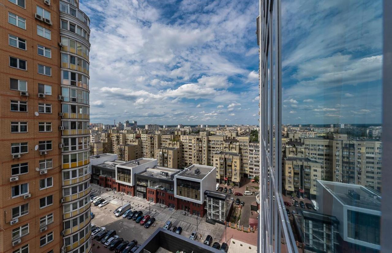 Fashionable Apartments. Smartplaza Metro Minskaya. Obolon Kiev Extérieur photo